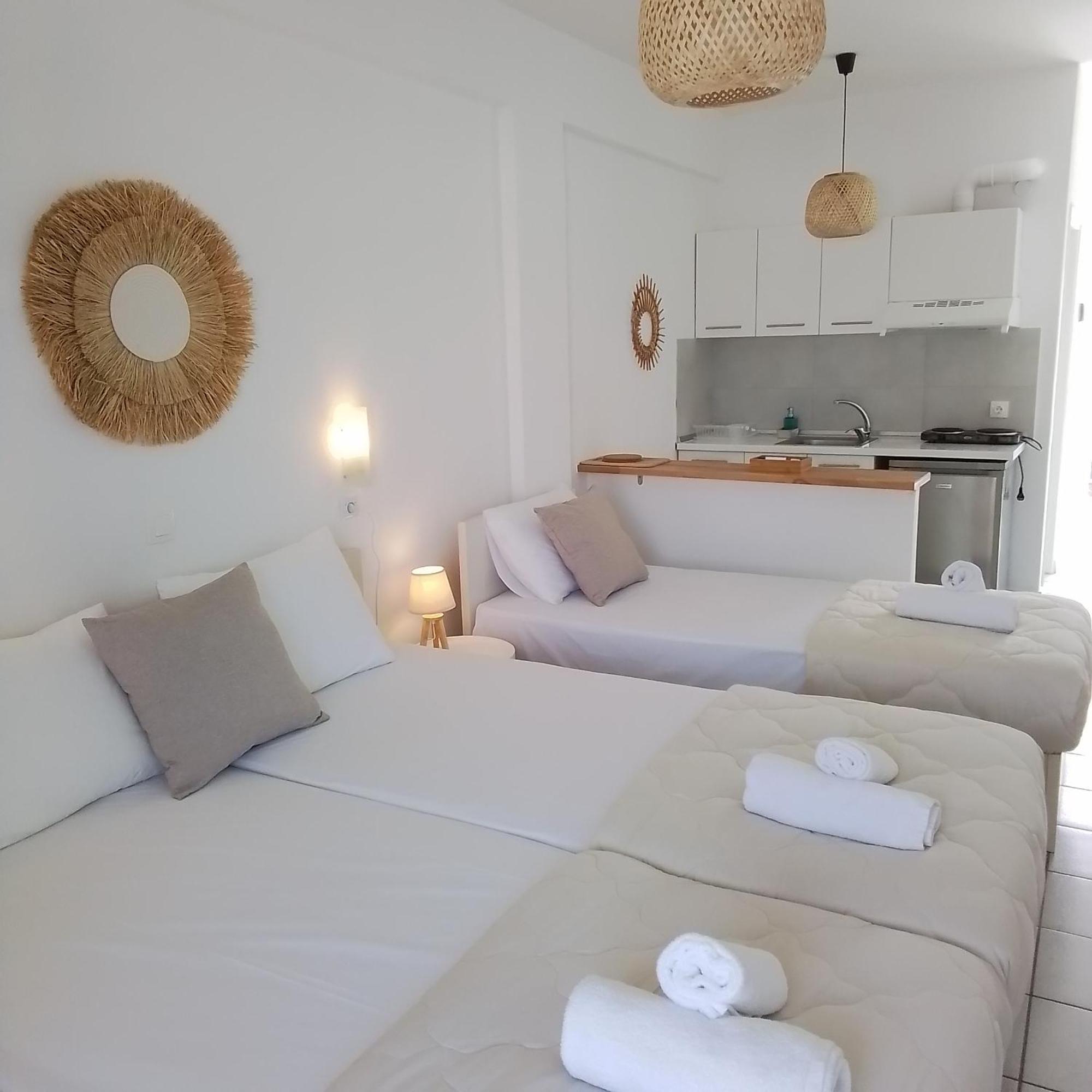 Villa Thalassa Apartments Пефкохорі Екстер'єр фото