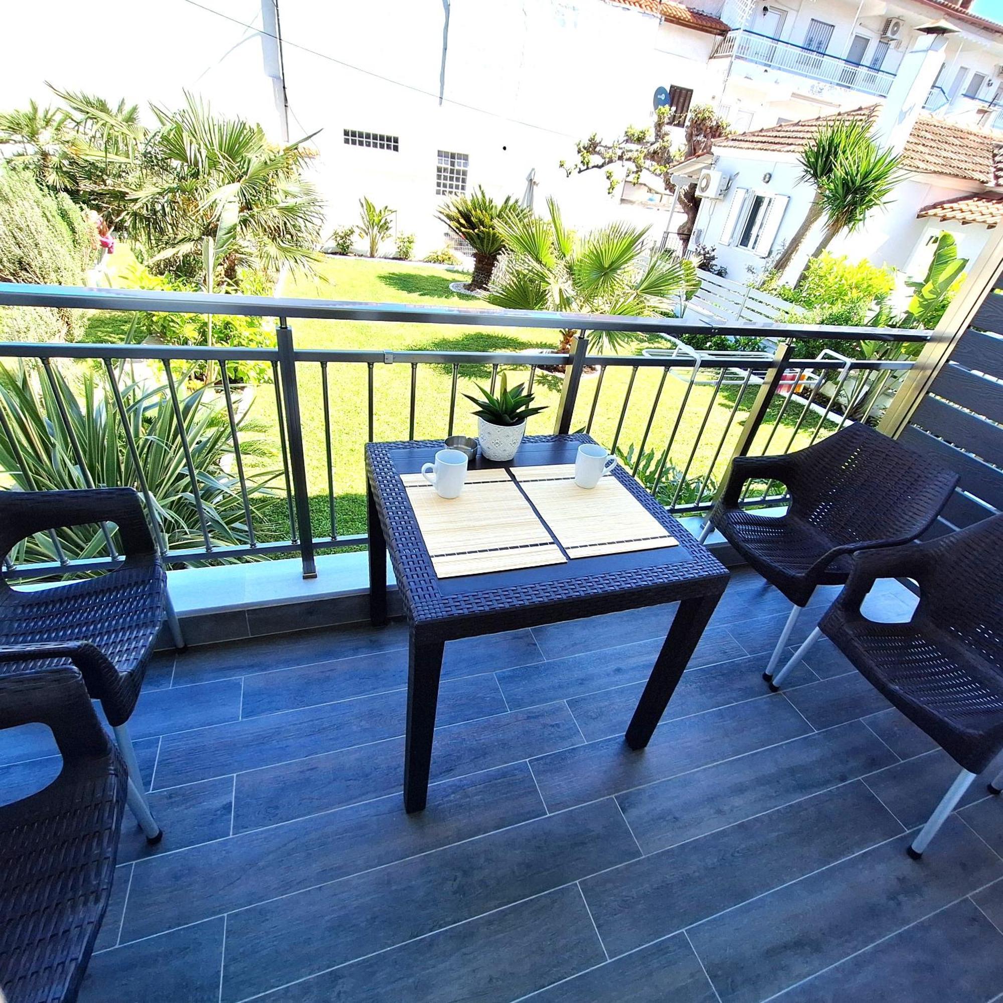 Villa Thalassa Apartments Пефкохорі Екстер'єр фото
